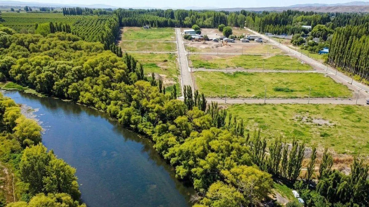 Lotes en B° Jardín del Este - Plottier 4
