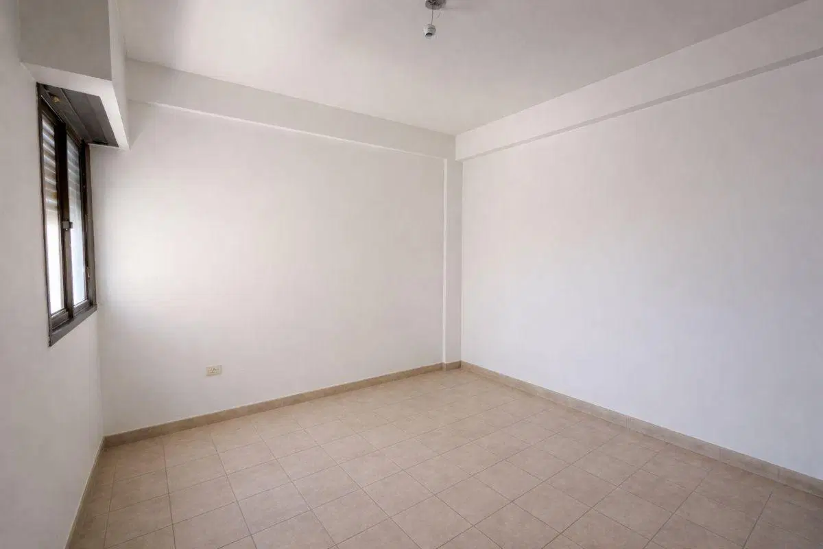 Dpto. de 3 Dorm. y 2 Baños - Centro de Cipolletti 2