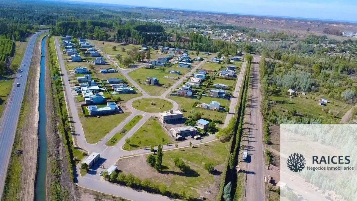 Terreno / Lote en venta de 962.11m2 ubicado en Cinco Saltos 3
