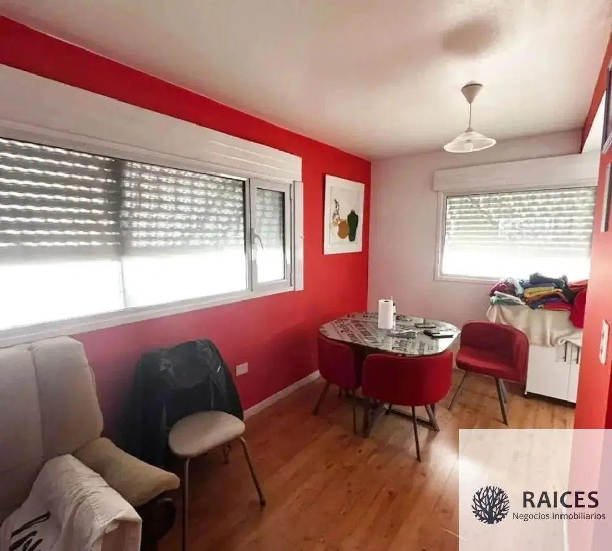 Departamento en venta c/ cochera en Área Centro Este 4