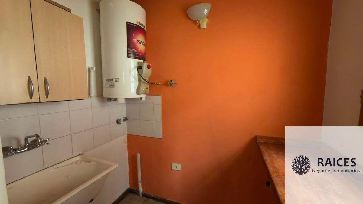 Foto de Casa en alquiler c/ cochera en Cipolletti, imagen 3