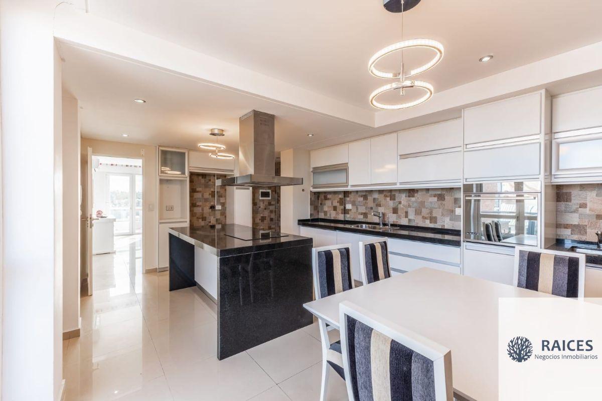 Foto de Departamento en venta c/ cochera en Área Centro Oeste, imagen 5