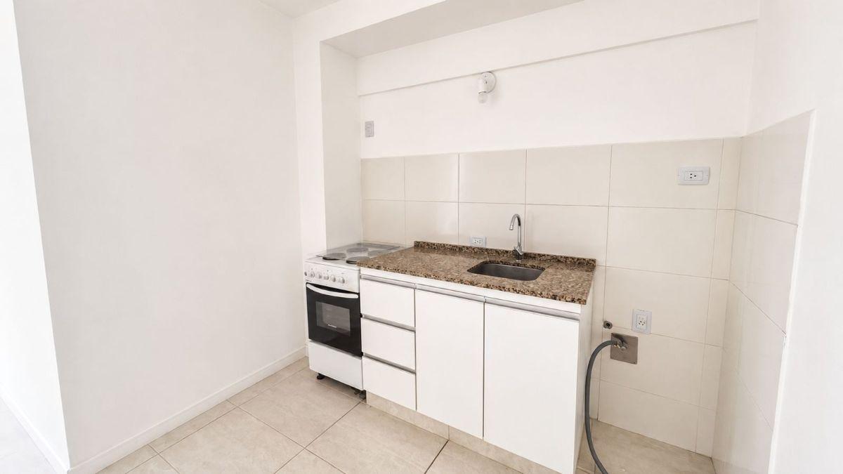 Foto de Departamento en alquiler en Área Centro Oeste, imagen 2