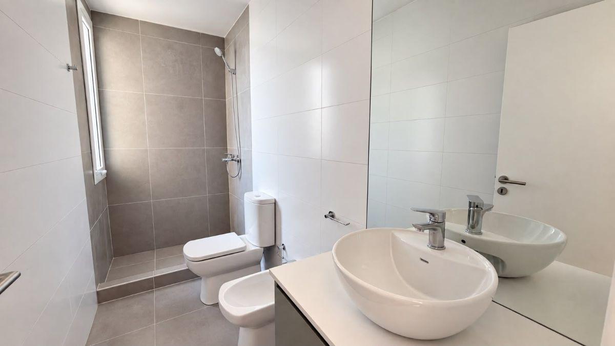 Foto de Venta Dúplex de 3 Dormitorios y 3 baños Confluencia Rural - Neuquen, imagen 2