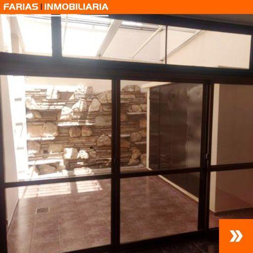 Alta Cordoba Sucre 1900 2 Plantas 3 Dor, 3 Bñs, + Habit Servicios Impecable 4