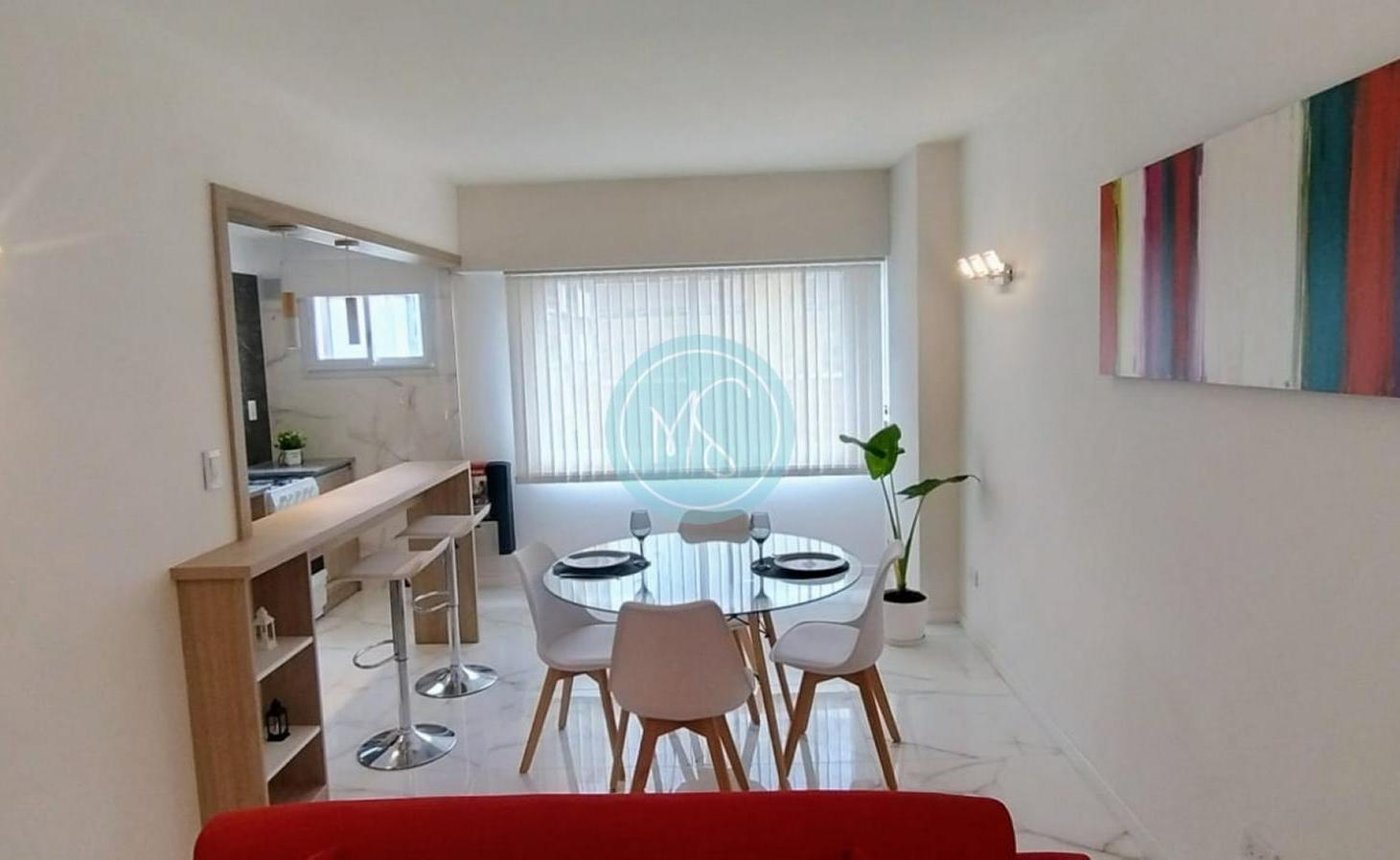 Departamento 2 Ambientes a la calle