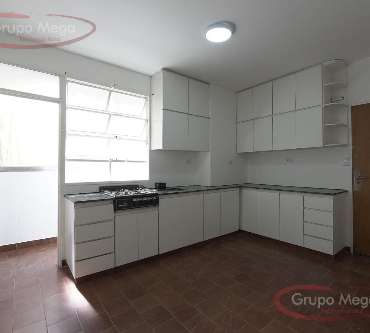 Departamento en Villa del Parque 4