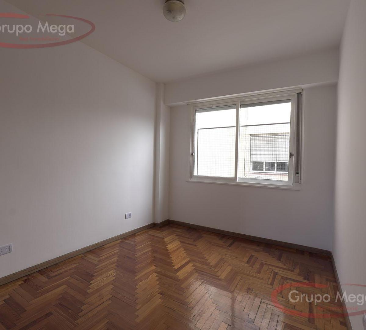 Departamento en Villa del Parque 5