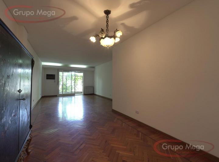 Departamento en Villa del Parque 5