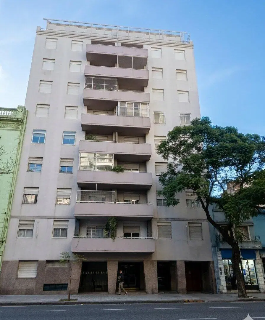 Alquiler de 4 Amb. con Cochera en Boedo 2