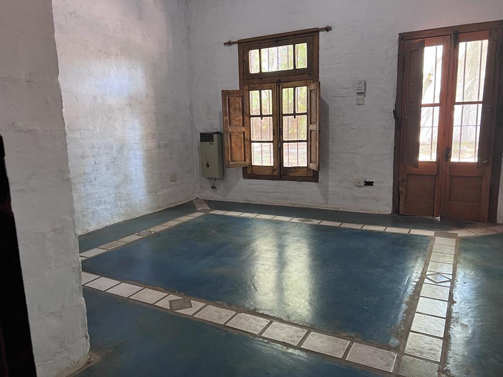 Rem Propiedades Vende Casa en Cruz de Piedra, Maipu, Mendoza. 2