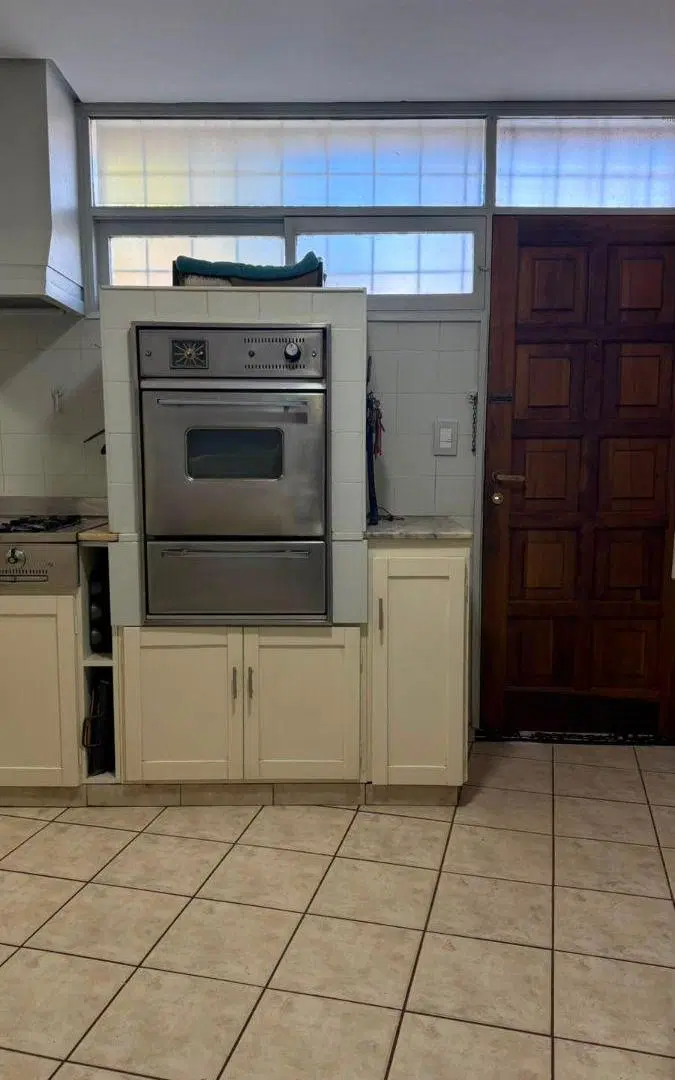 REM PROPIEDADES VENDE CASA EN SEXTA SECCION, CIUDAD, MENDOZA. 8