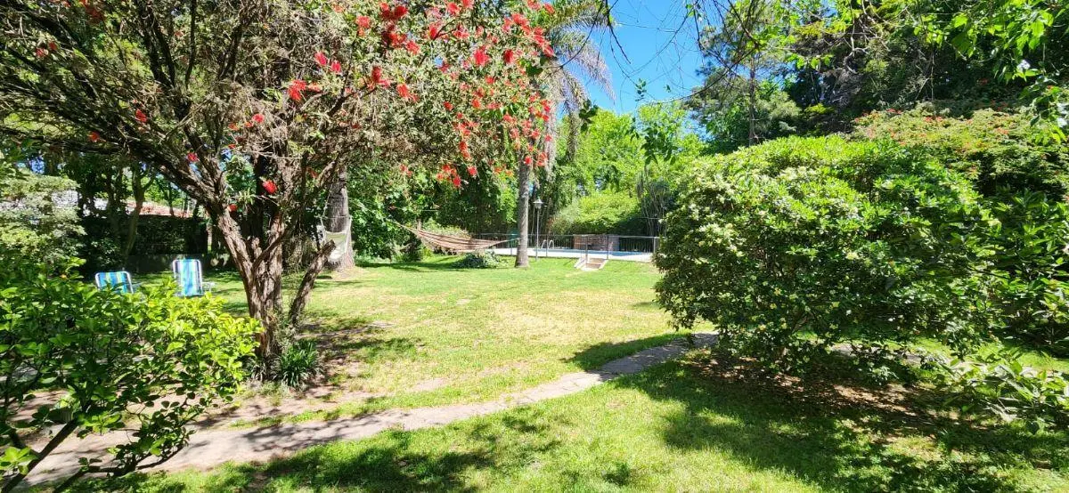CASA QUINTA CON PISCINA EN VENTA - ZONA TORTUGUITAS 2