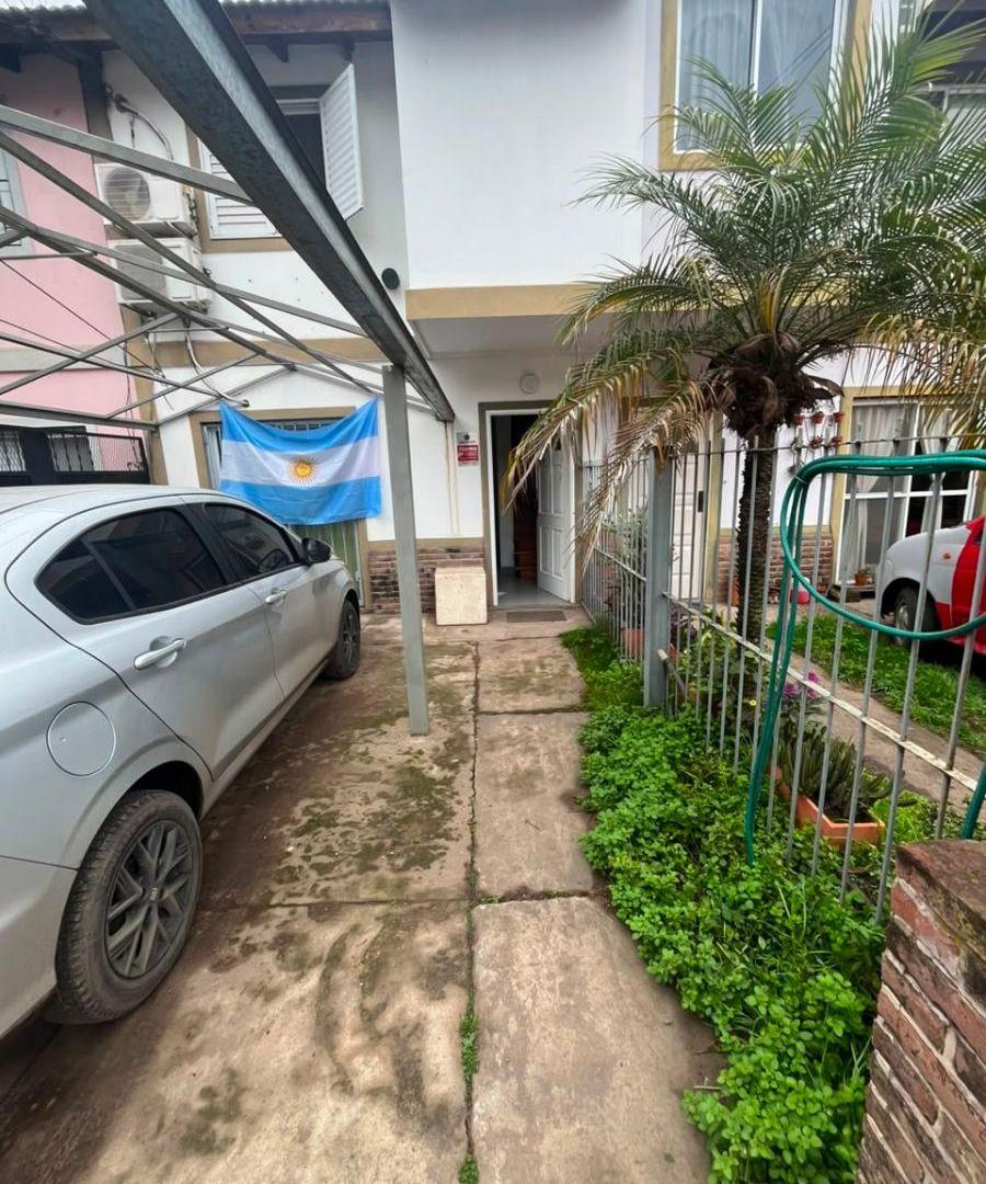 Foto de SE VENDE URGENTE DUPLEX OPTIMO ESTADO - BARRIO CERRADO - SAN RAFAEL, imagen 1