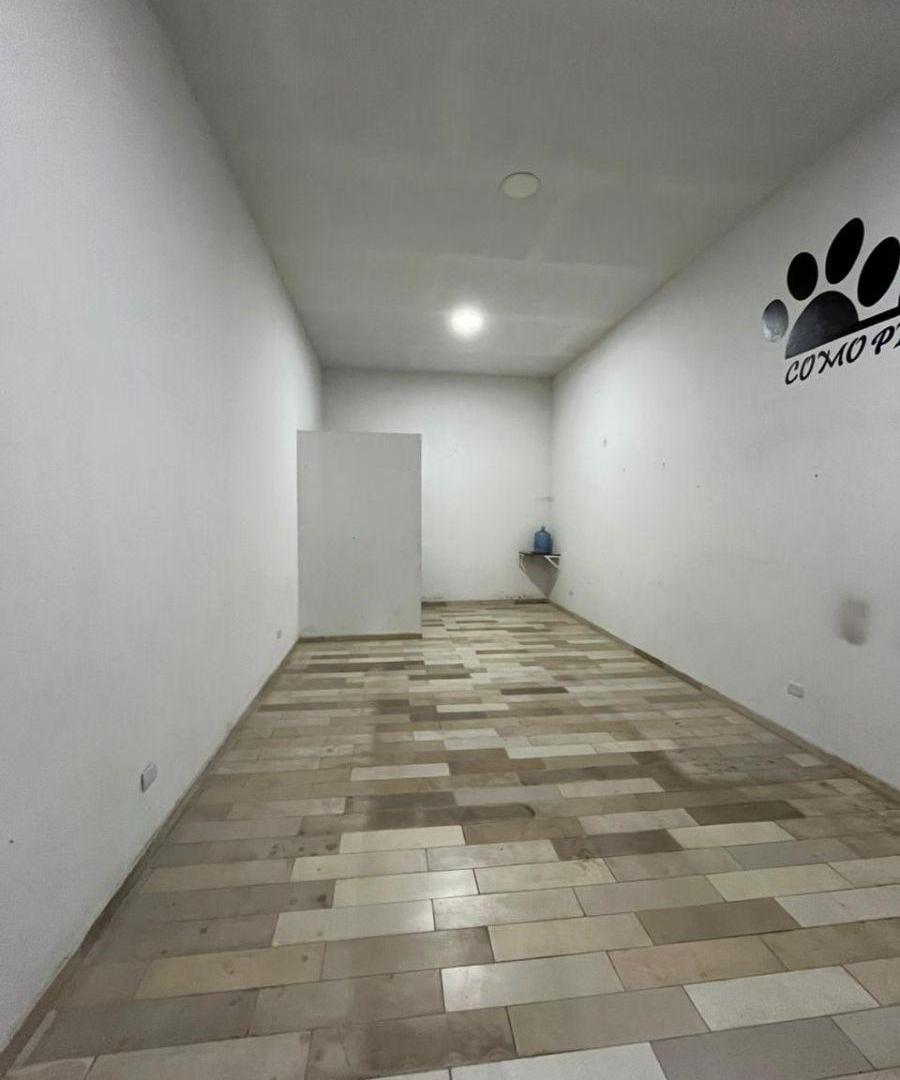 OPORTUNIDAD LOCAL COMERCIAL EN TORTUGUITAS - PARQUE ALVEAR UNO