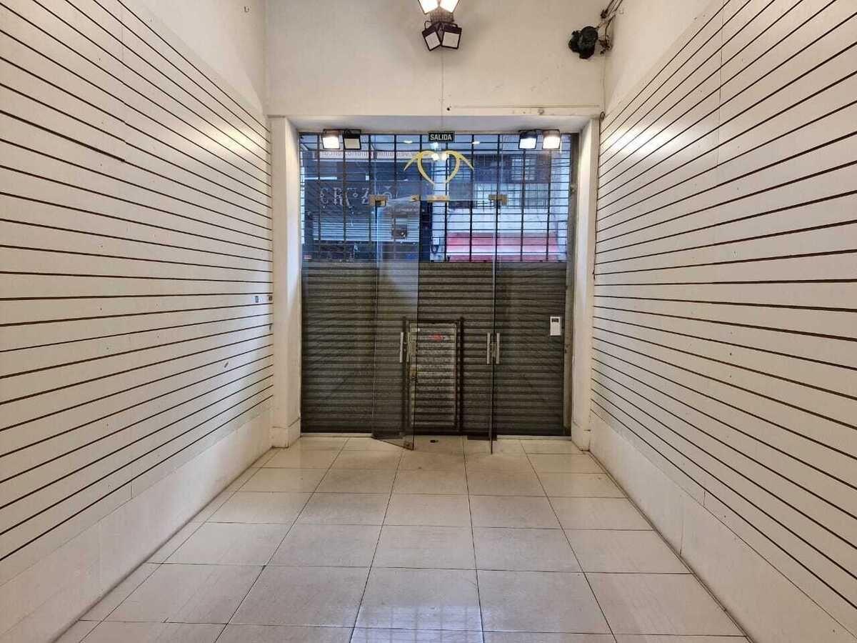 Foto de Local en PB + 1º piso + entrepiso / a metros de Av. Avellaneda, imagen 3