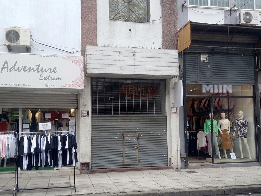 Foto de Local en PB + 1º piso + entrepiso / a metros de Av. Avellaneda, imagen 2