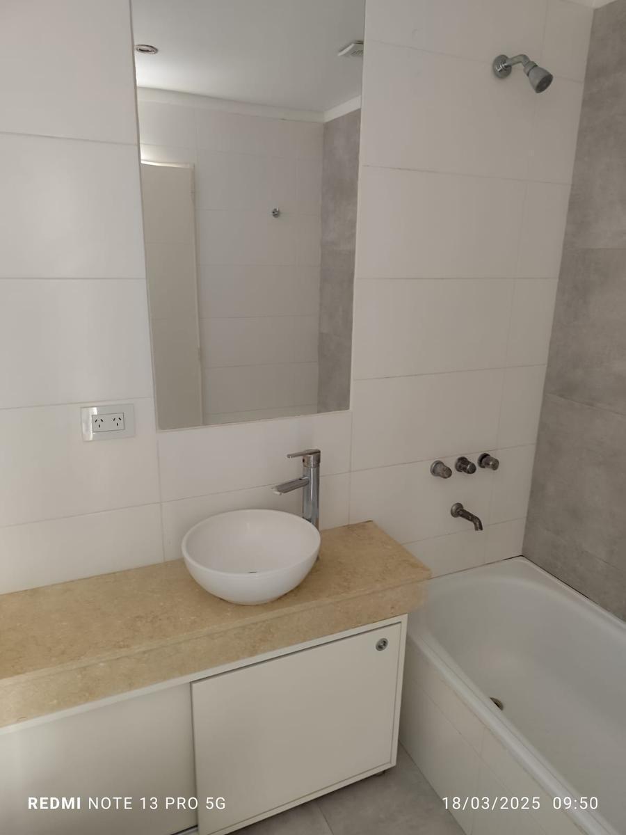 Departamento en Esc.-Centro