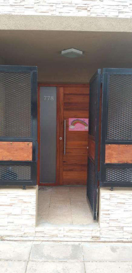Casa - Esc.-Centro