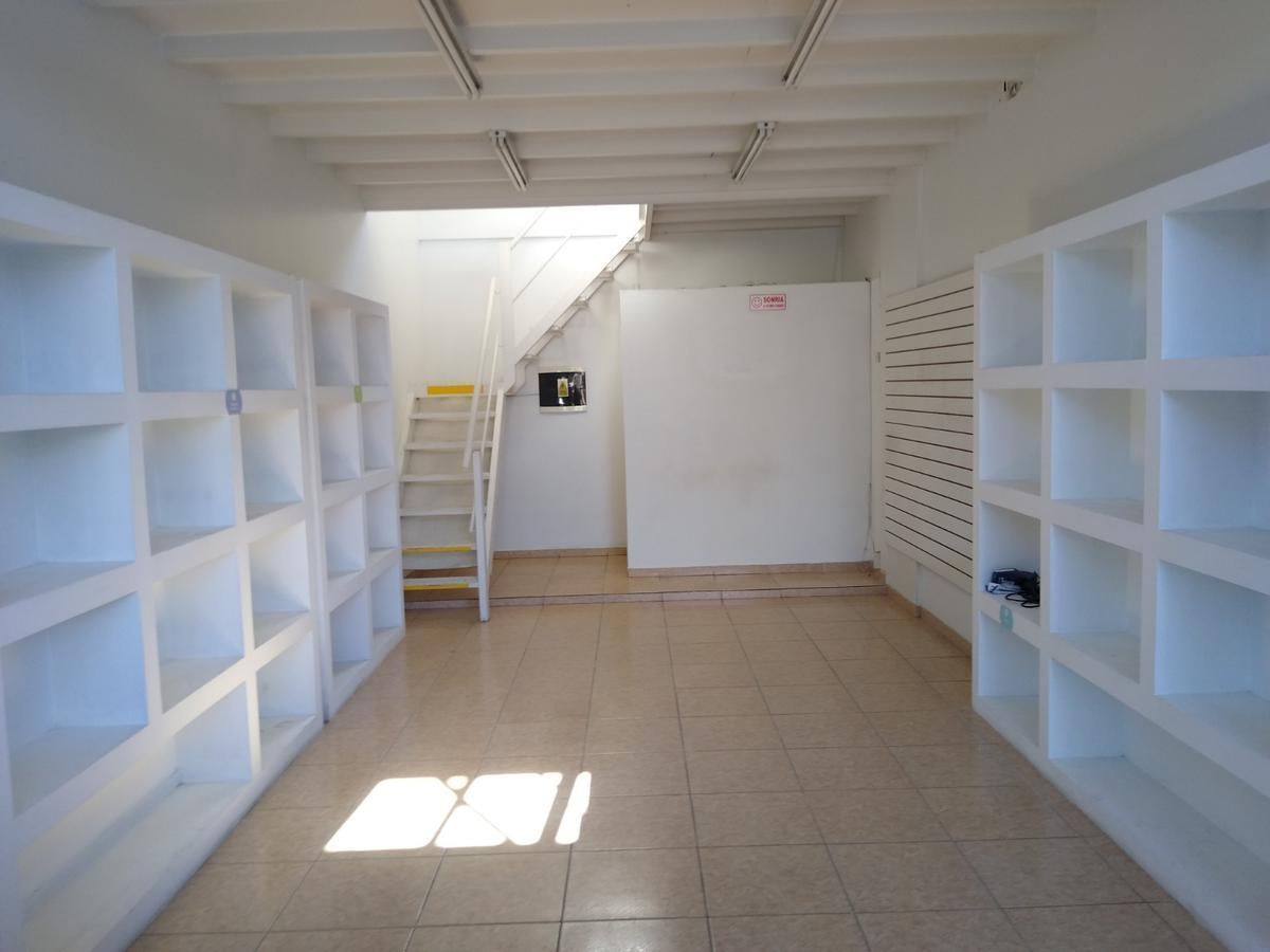 Foto de Local - Esc.-Centro, imagen 4