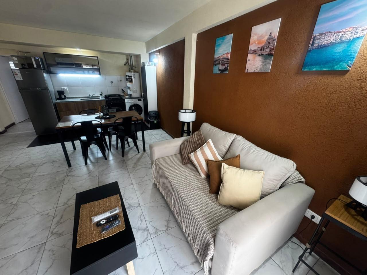 Foto de Departamento en Esc.-Centro Amoblado, imagen 1
