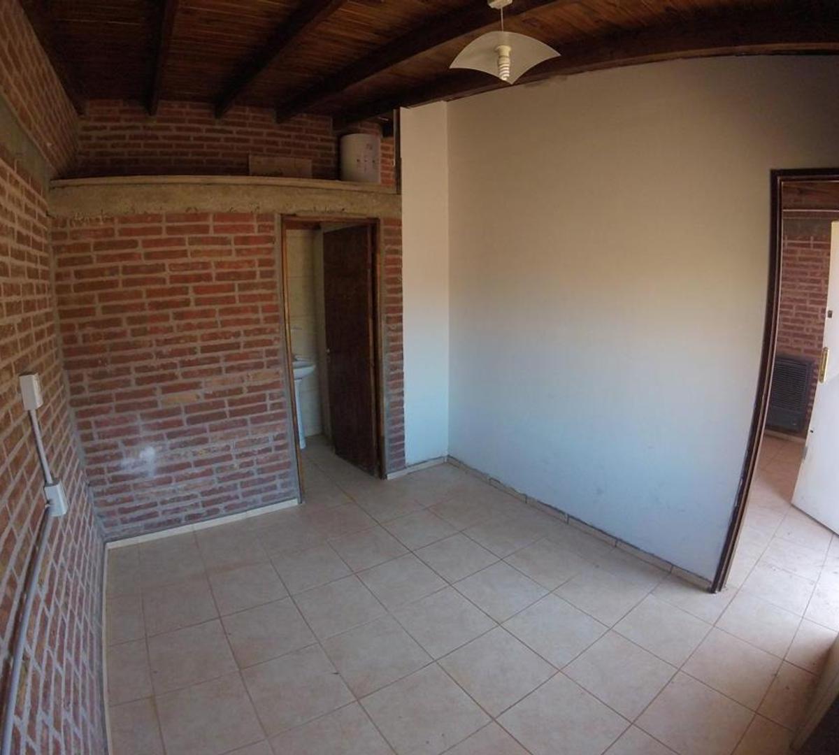 Vendo Departamento de 1 Dormitorio, en Añelo. 3