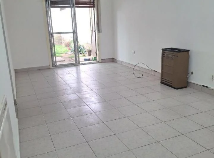 Alquilo dúplex de 2 dormitorios. 1