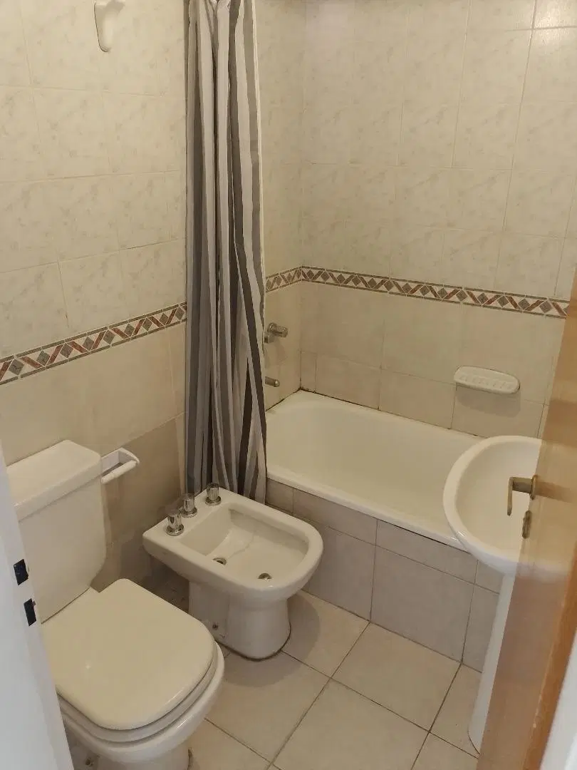 Alquilo departamento de 1 dormitorio. 3