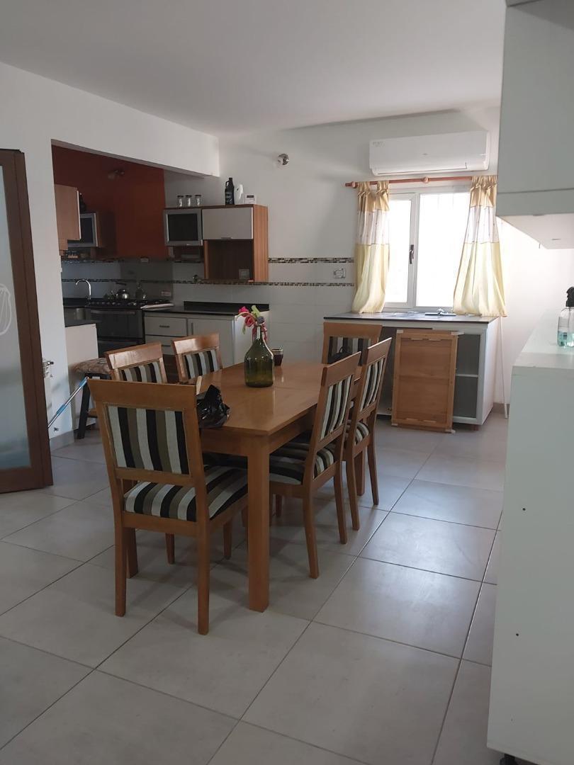 Foto de CASA DE 3 DORMITORIOS EN ALQUILER AMOBLADA EMPRESAS, imagen 2