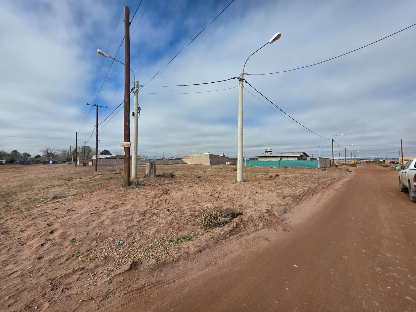 Foto de Vendo terreno en Rincón de los Sauces., imagen 2