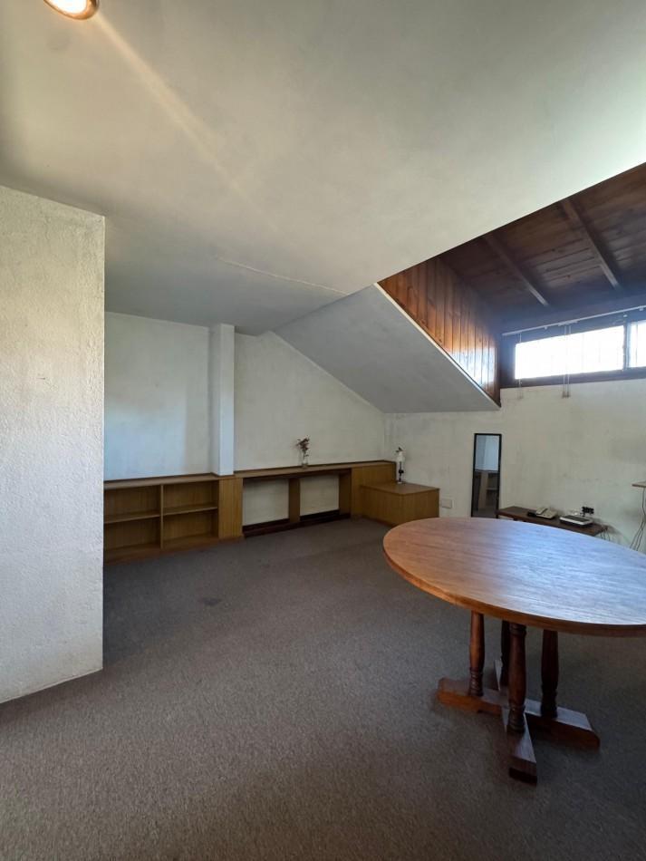 Foto de Casa en Planta Alta con Fondo en Alquiler, imagen 3