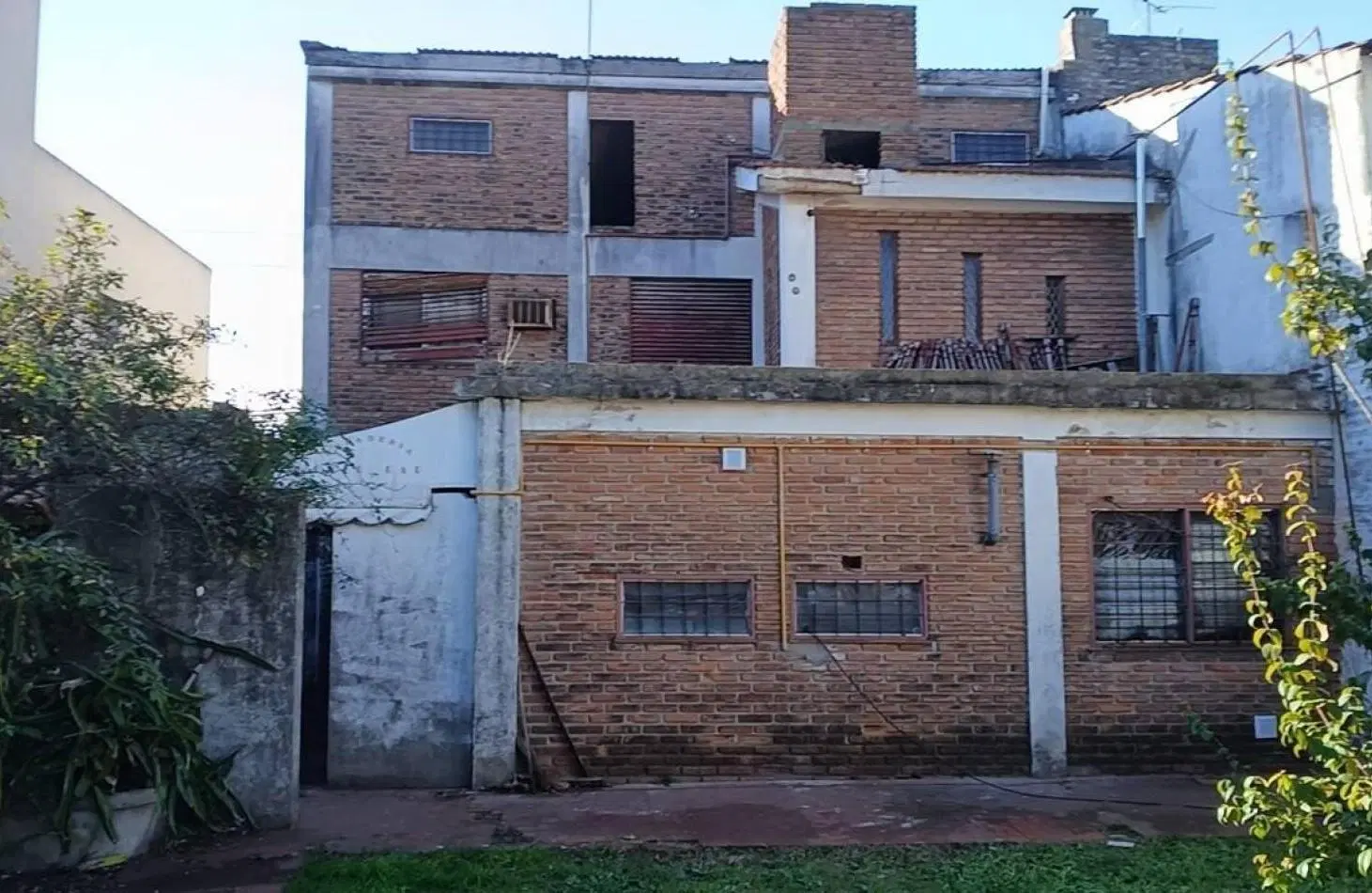 Alem 2526 ‼ chalet sobre lote de 10 x 35 5