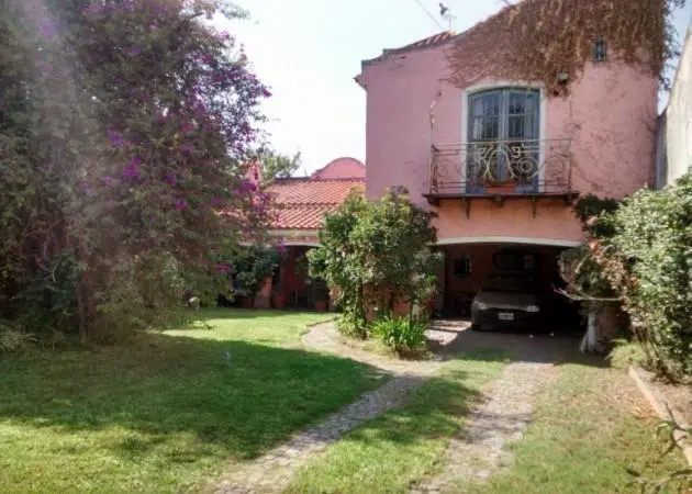 Hermosa casona ! 3