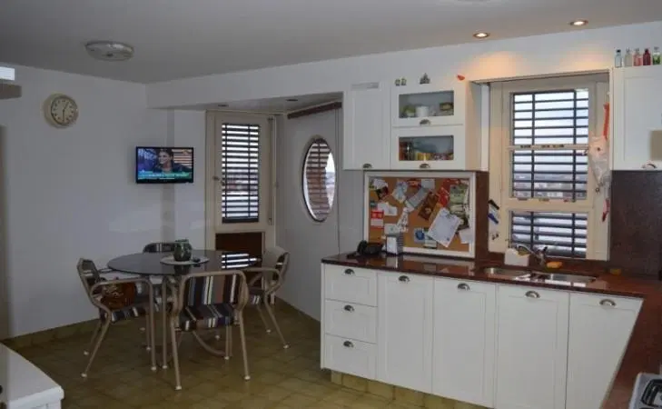 Excelente piso en Moron Sur Acepta permuta 6