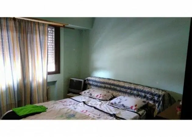 Oportunidad ! Departamento 2 ambientes amplios con patio 8