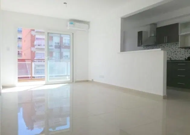 Castelar Sur Amplio departamento a estrenar 3