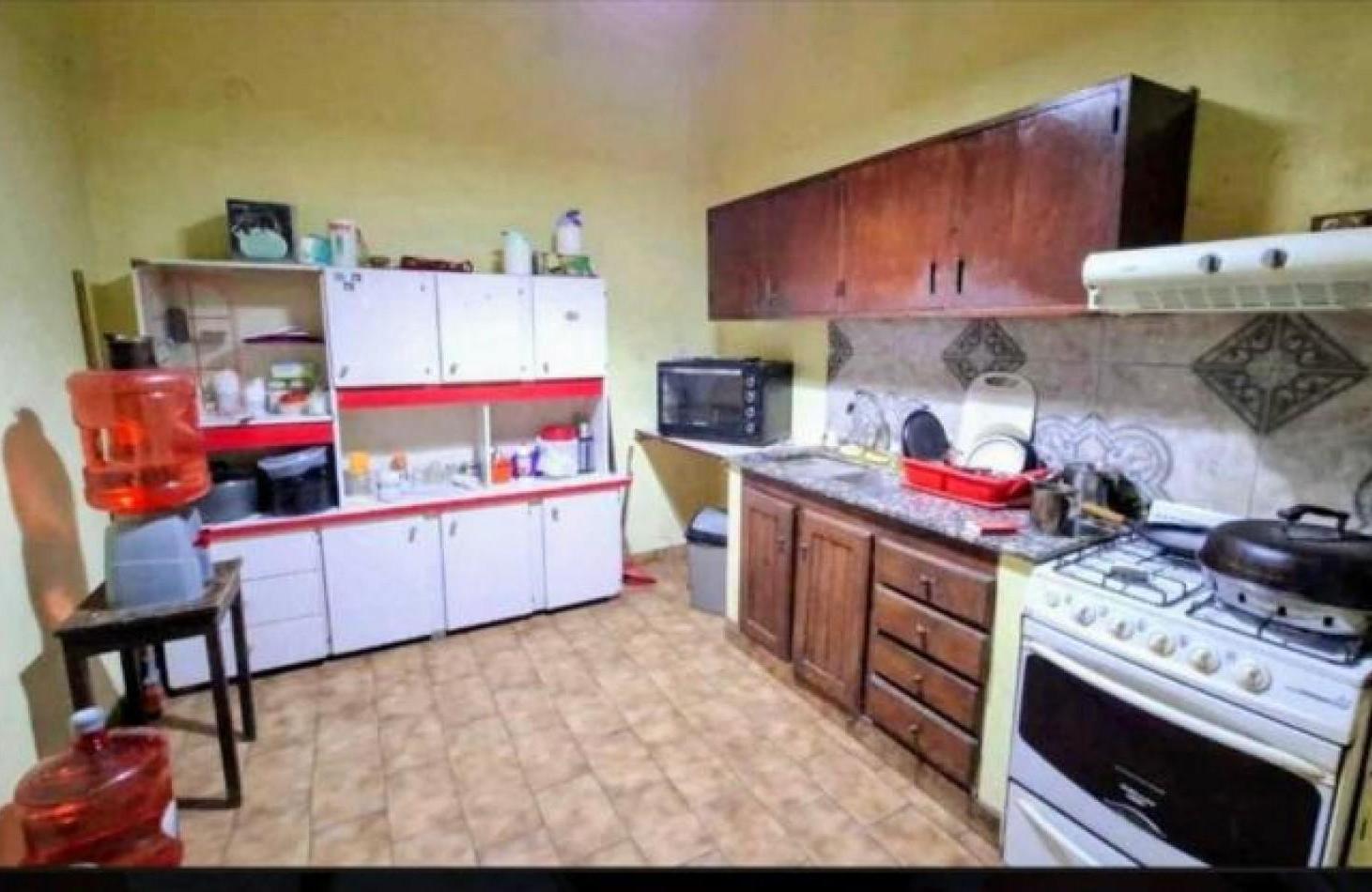 Foto de Casa 3 ambientes - amplio lote, imagen 5
