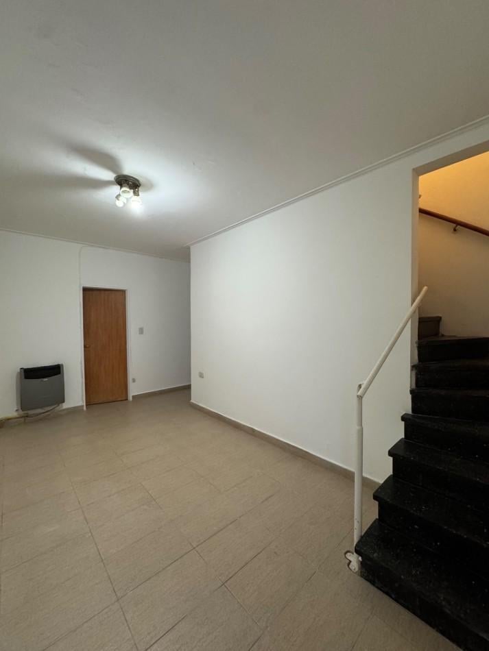 Foto de Duplex 3 ambientes en Alquiler, imagen 1