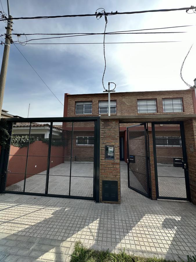 Foto de Casa de 3 Dormitorios En Alquiler Fisherton Rosario, imagen 5