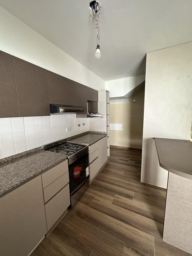 Foto de Casa de 3 Dormitorios En Alquiler Fisherton Rosario, imagen 3