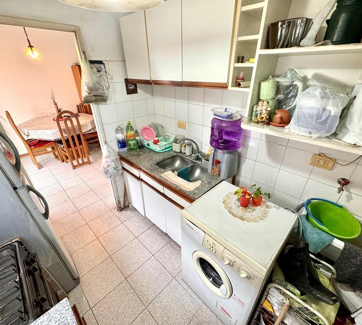 Departamento en Venta en Lomas de Zamora, G. B. a. Zona Sur, Argentina 2