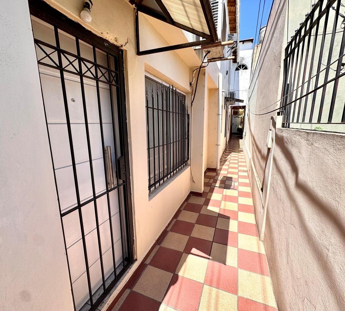Departamento PH en Venta en Lanús, G. B. a. Zona Sur, Argentina 4
