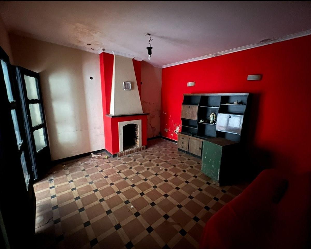 Casa Chalet  en Venta en Lomas de Zamora, G.B.A. Zona Sur, Argentina
