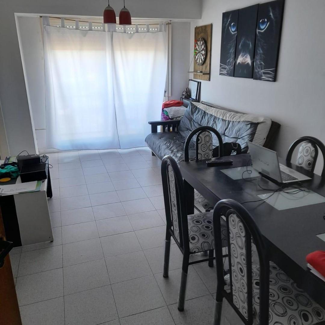 Foto de Departamento en Venta ubicado en Lomas de Zamora, G.B.A. Zona Sur, imagen 2