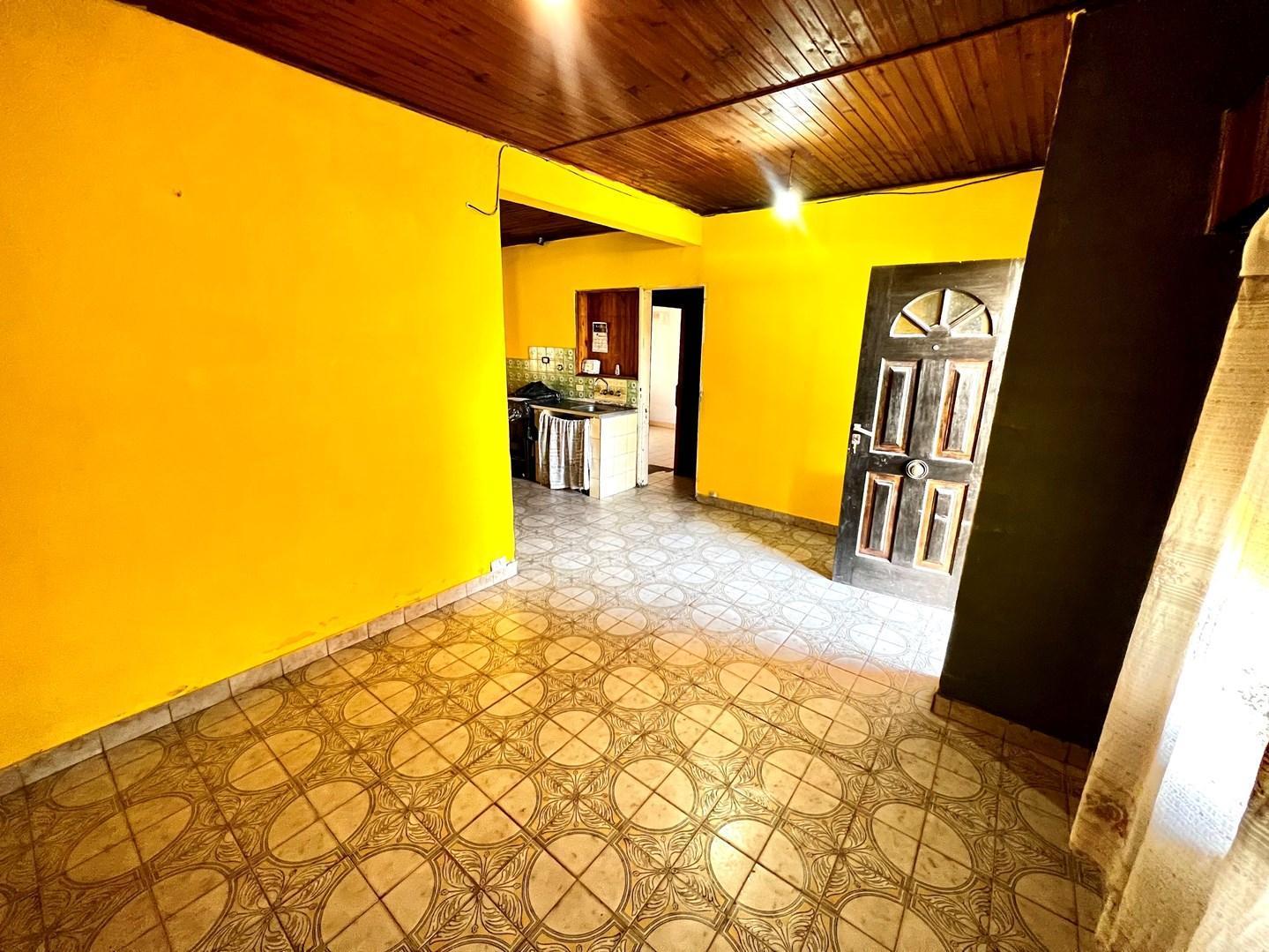 Foto de Casa Chalet en Venta en Lomas de Zamora, G.B.A. Zona Sur, Argentina, imagen 3