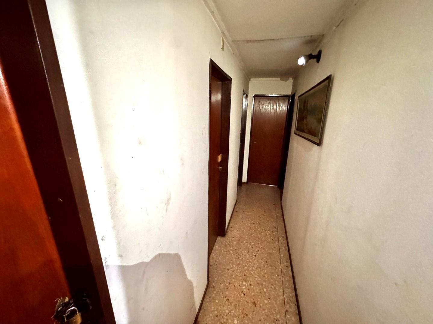 Foto de Edificio en Block en Venta en Lomas de Zamora, G.B.A. Zona Sur, imagen 1