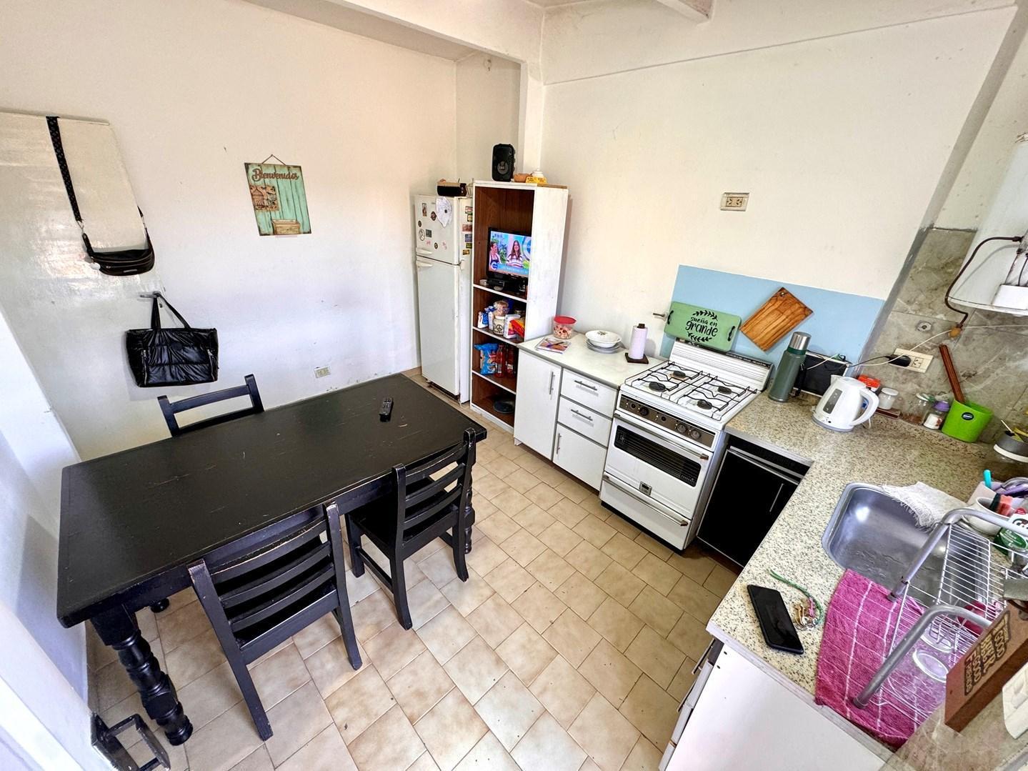 Foto de Departamento en Venta en Lomas de Zamora, G.B.A. Zona Sur, Argentina, imagen 2