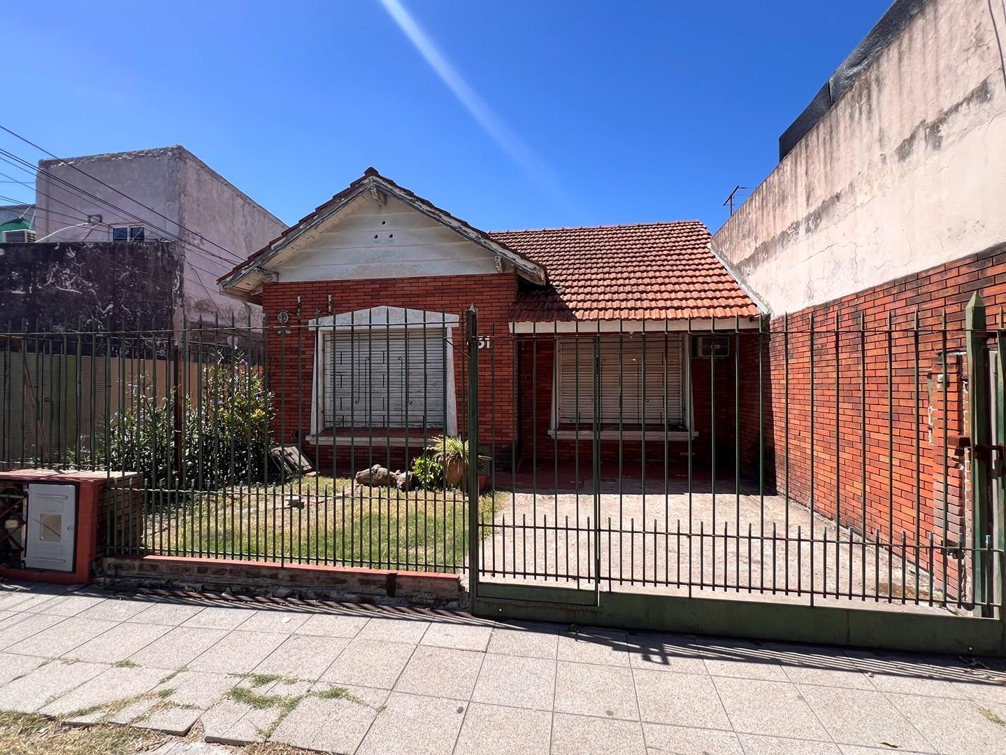 Foto de Departamento PH en Venta en Lomas de Zamora, G.B.A. Zona Sur, Argentina, imagen 1