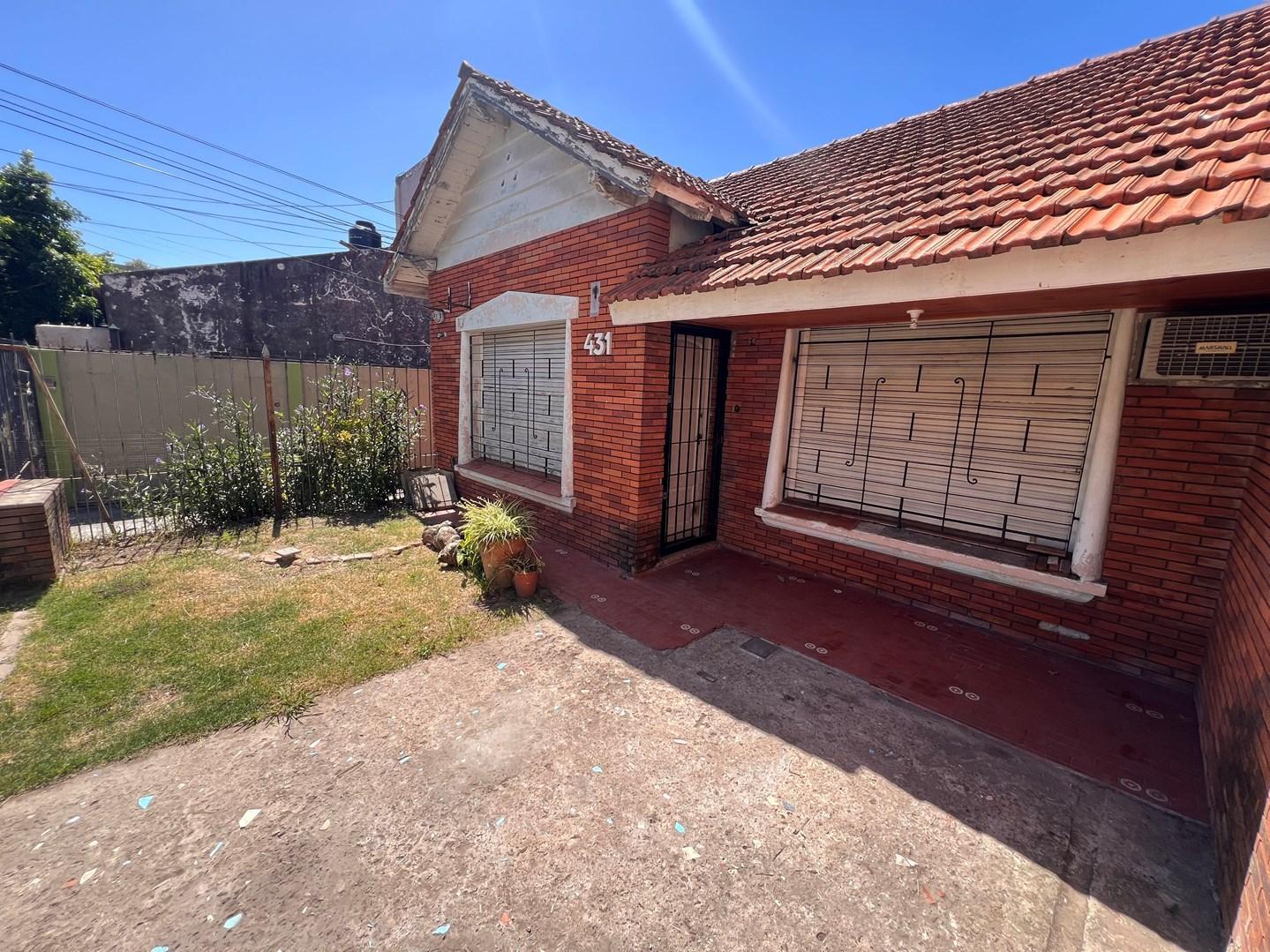 Foto de Departamento PH en Venta en Lomas de Zamora, G.B.A. Zona Sur, Argentina, imagen 4