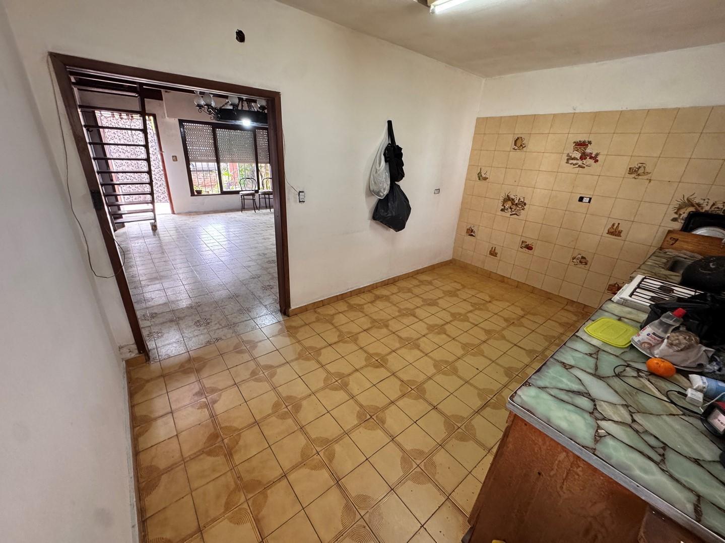 Foto de Casa Chalet en Alquiler en Lomas de Zamora, G.B.A. Zona Sur, Argentina, imagen 5